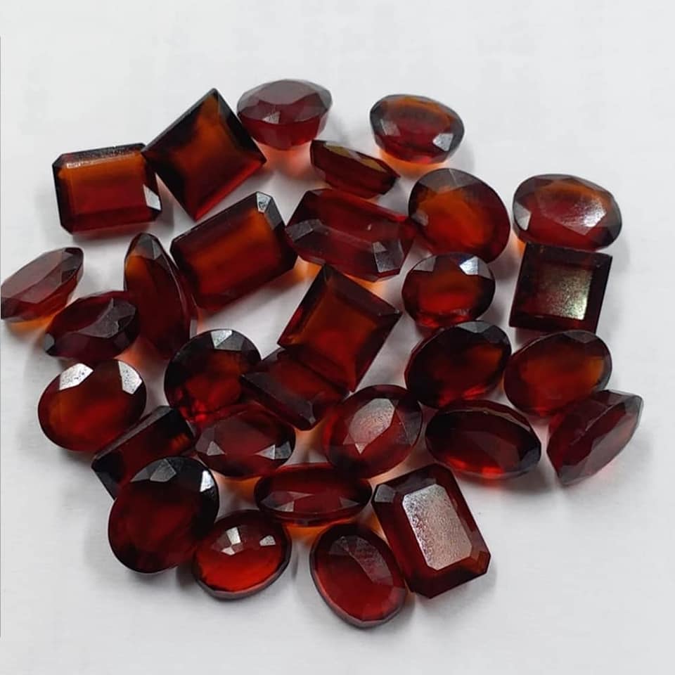 Gomed Gemstone